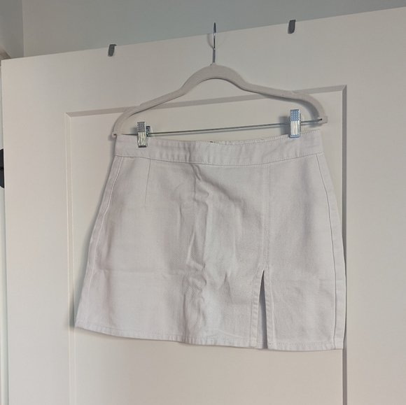 Princess Polly White Slit Mini Skirt - Picture 3 of 7